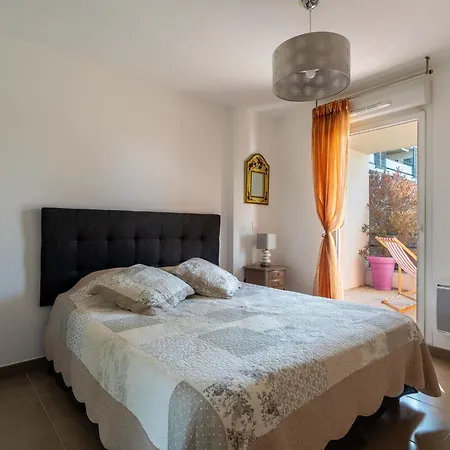 L'eden By Interhome * Le Lavandou